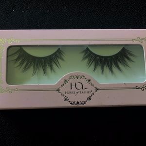 House of Lashes, Iconic NIB